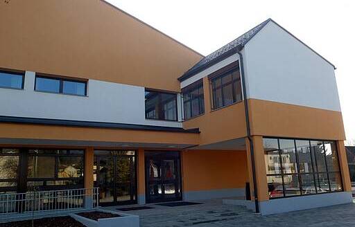 Hauptschule Persenbeug in 3680 Persenbeug-Gottsdorf, Schubertstraße 32